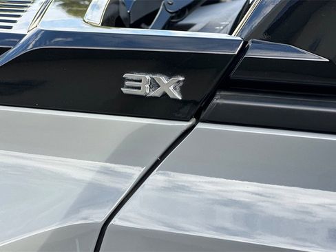 Used 2025 GMC Hummer EV 3X image 34