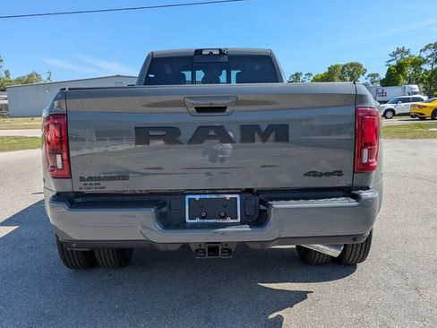 New 2026 RAM 3500 Laramie AWD/4WD image 5