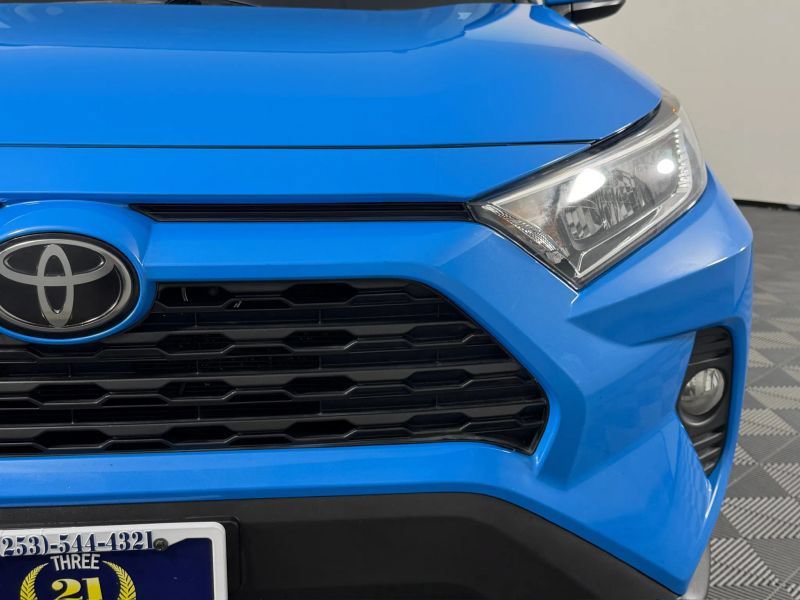 Used 2019 Toyota RAV4 XLE AWD/4WD image 54