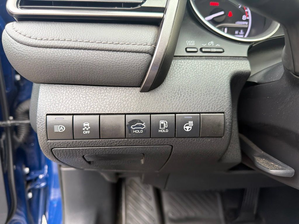 Used 2023 Toyota Camry XLE w/ Navigation Package AWD/4WD image 20