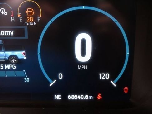 Used 2023 Ford F150 Lariat w/ Equipment Group 502A High AWD/4WD image 13