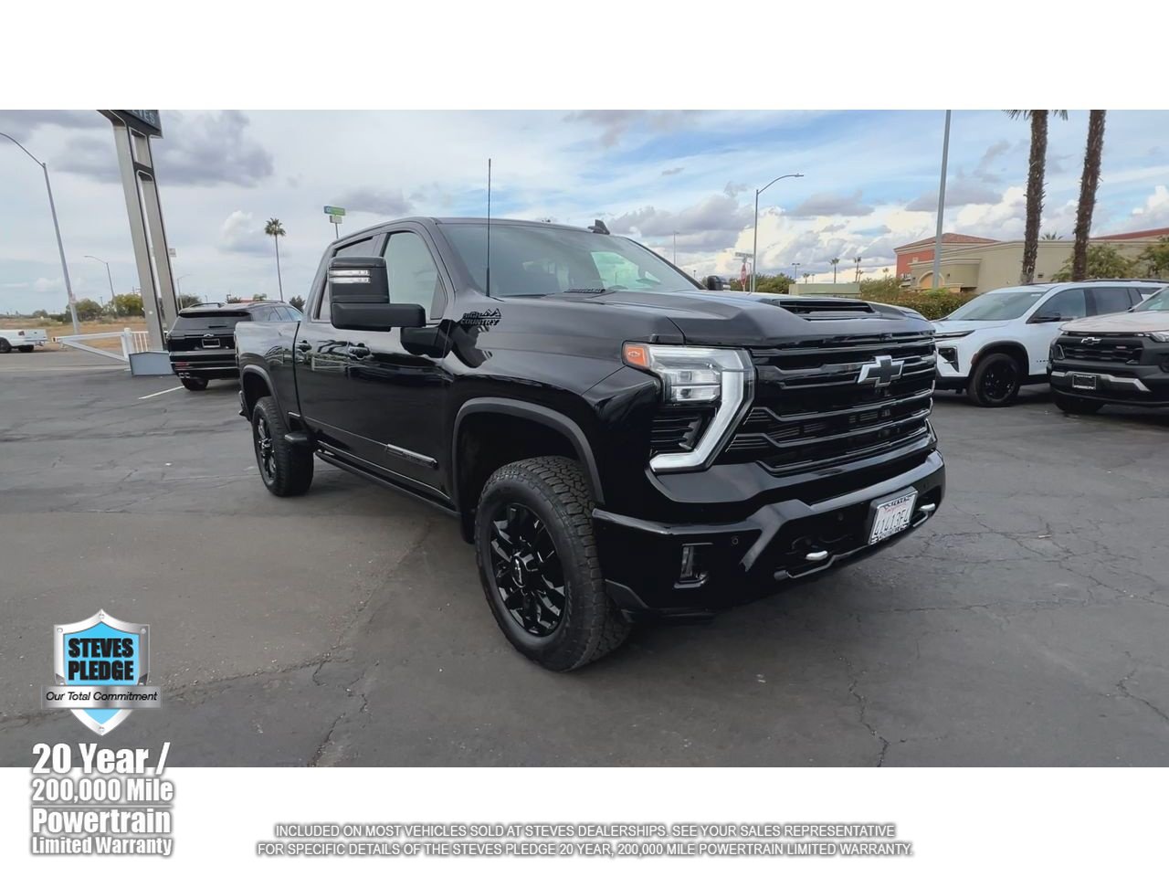 Certified 2025 Chevrolet Silverado 2500 High Country w/ High Country Premium Package AWD/4WD image 4