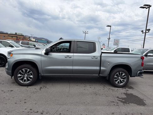 Used 2025 Chevrolet Silverado 1500 RST AWD/4WD image 12