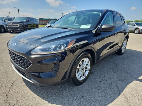 Used 2022 Ford Escape SE FWD image 5