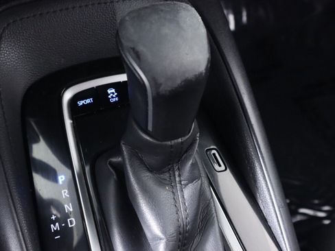 Used 2020 Toyota Corolla SE FWD image 23