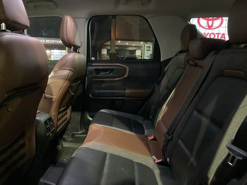 Used 2021 Ford Bronco Sport Outer Banks w/ Outer Banks Package (96D) image 11