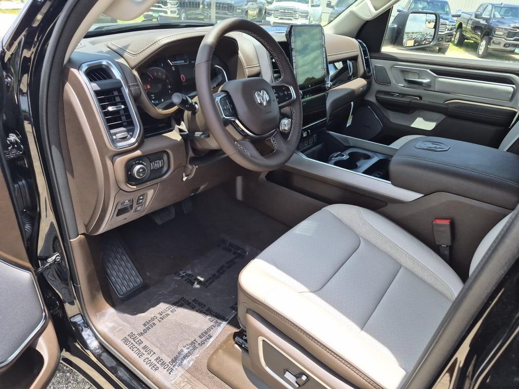 New 2026 RAM 1500 Laramie w/ Advanced Safety Group II AWD/4WD image 14