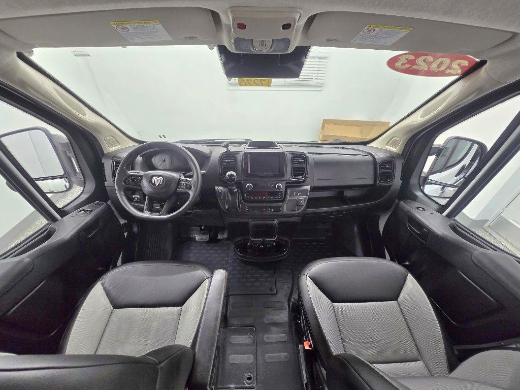 Used 2023 RAM ProMaster 2500 FWD image 17
