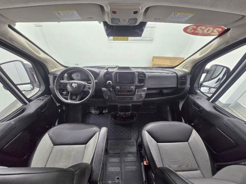 Used 2023 RAM ProMaster 2500 FWD image 17