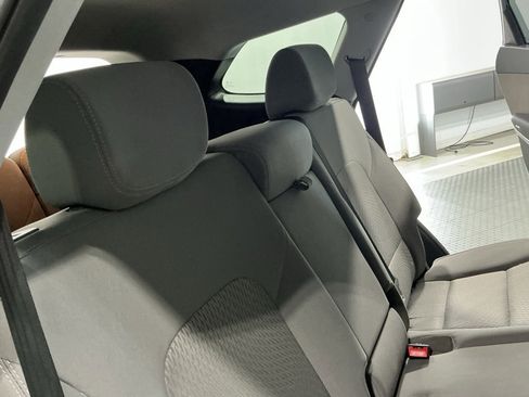 Used 2019 Hyundai Santa Fe XL SE image 27