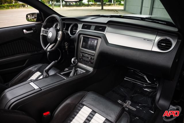Used 2014 Ford Mustang Shelby GT500 RWD image 19