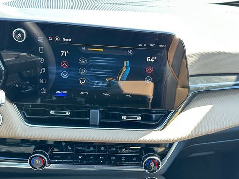 New 2026 Chevrolet Equinox ACTIV w/ Safety and Technology Package image 16