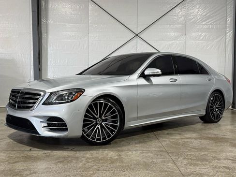 Used 2019 Mercedes-Benz S 560 Sedan image 1