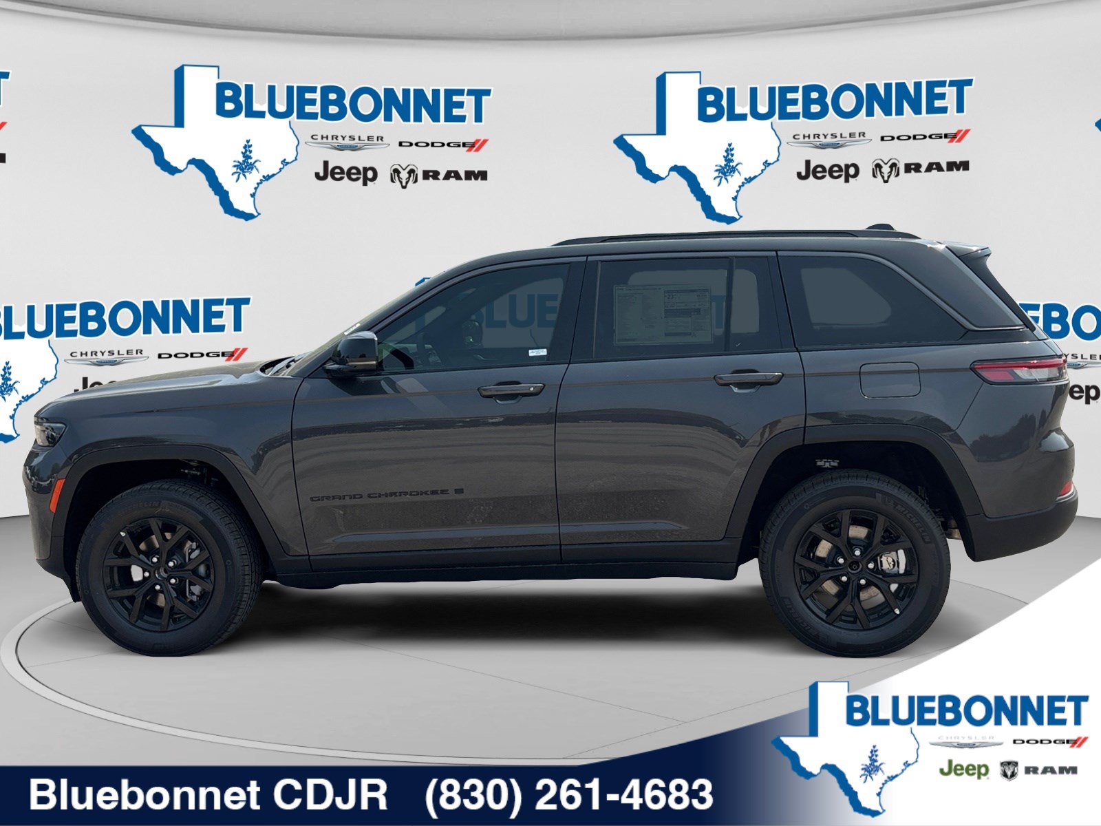 New 2026 Jeep Grand Cherokee Altitude RWD image 8