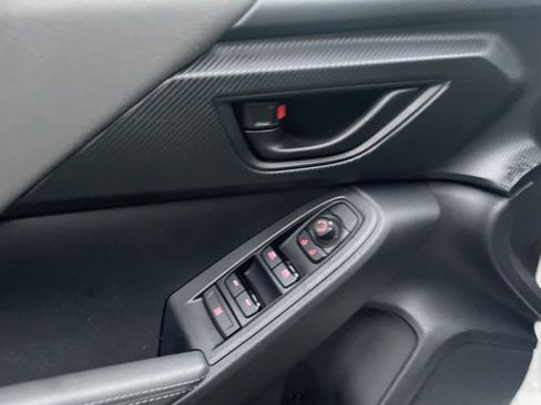 Certified 2024 Subaru Crosstrek 2.0i Premium image 15