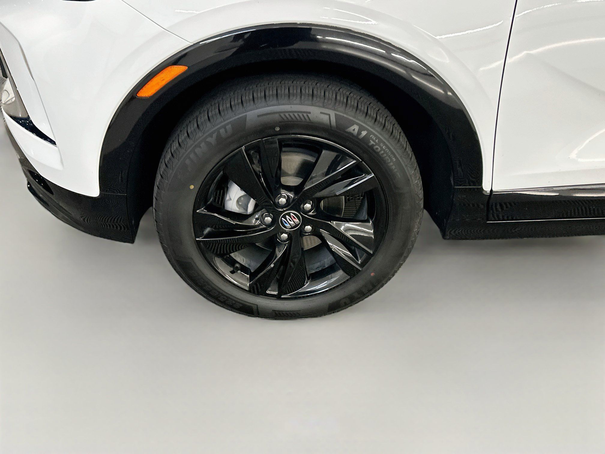 Used 2024 Buick Encore GX Sport Touring AWD/4WD image 11