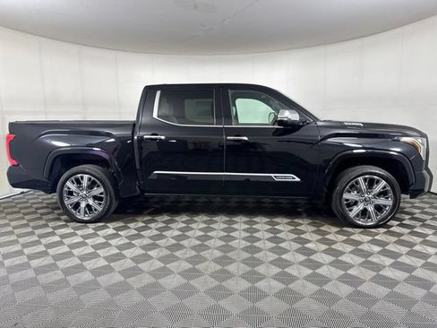 Used 2025 Toyota Tundra Capstone AWD/4WD image 2