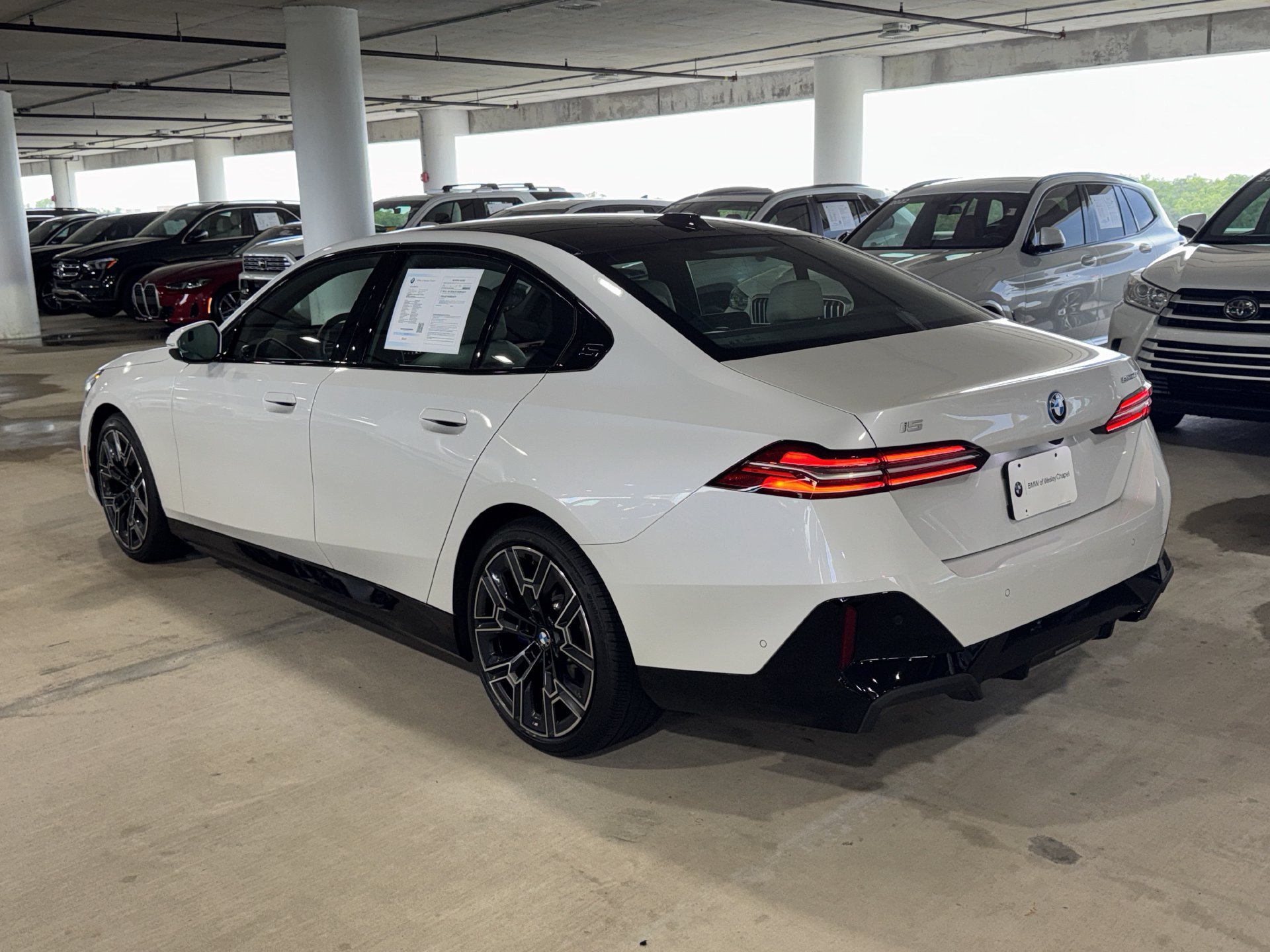 Used 2026 BMW i5 eDrive40 RWD image 5