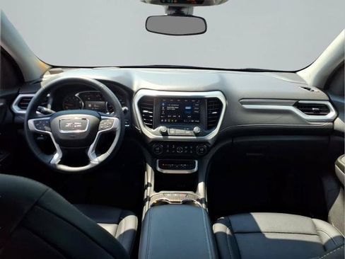 Used 2023 GMC Acadia SLT w/ Elevation Edition FWD image 8