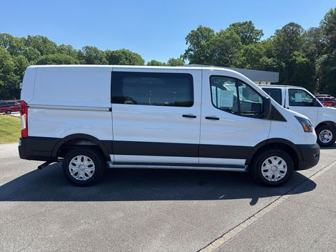 Used 2025 Ford Transit 250 Low Roof w/ Exterior Upgrade Package RWD image 3
