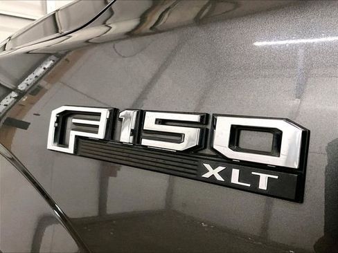 Used 2015 Ford F150 XLT w/ Equipment Group 302A Luxury AWD/4WD image 13