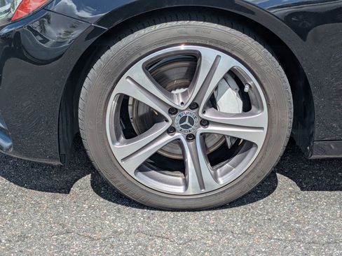 Used 2020 Mercedes-Benz E 350 Sedan image 11