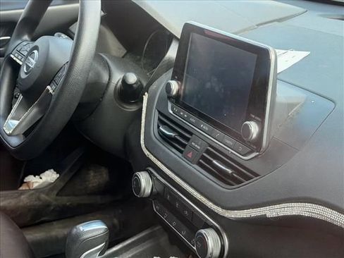 Used 2020 Nissan Altima 2.5 S image 12