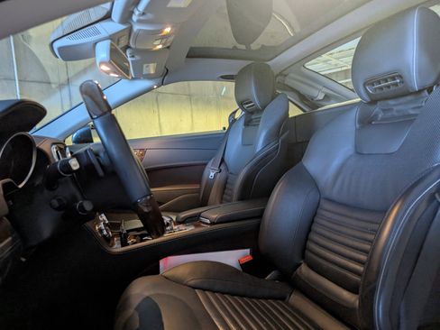 Used 2014 Mercedes-Benz SL 550 image 5
