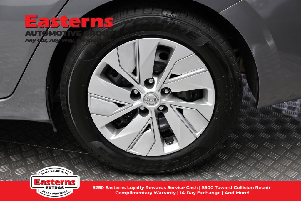 Used 2024 Nissan Sentra S FWD image 9