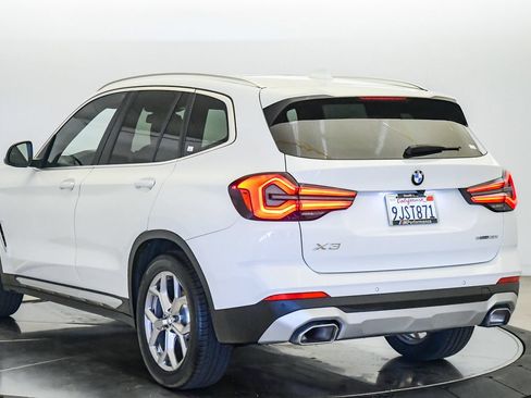 Used 2023 BMW X3 sDrive30i w/ Premium Package w/ZPA RWD image 2