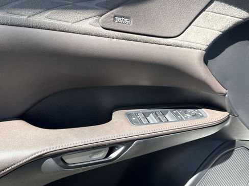 Used 2024 Lexus RX 350 FWD w/ Convenience Package image 8