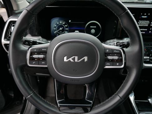 Used 2023 Kia Sorento SX image 25