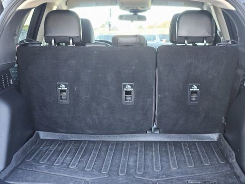 Used 2020 Ford Escape SEL image 32