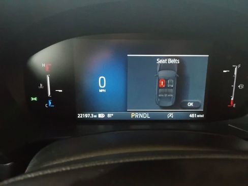 Used 2025 Ford Escape Active AWD/4WD image 2