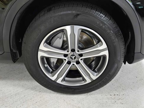 Used 2020 Mercedes-Benz GLC 300 4MATIC image 9