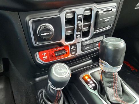 Used 2020 Jeep Gladiator Rubicon AWD/4WD image 40