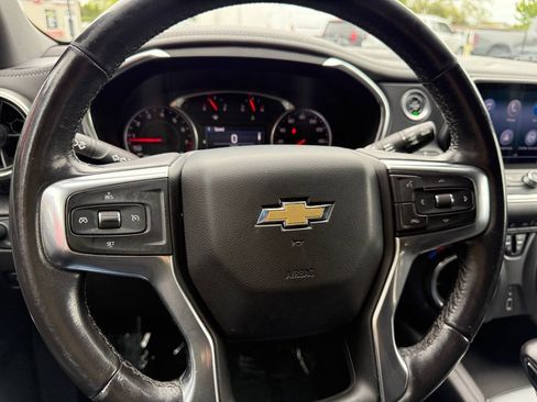 Used 2020 Chevrolet Blazer LT FWD image 12