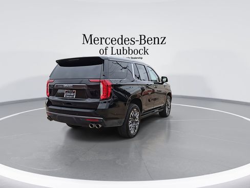 Used 2023 GMC Yukon Denali Ultimate AWD/4WD image 8