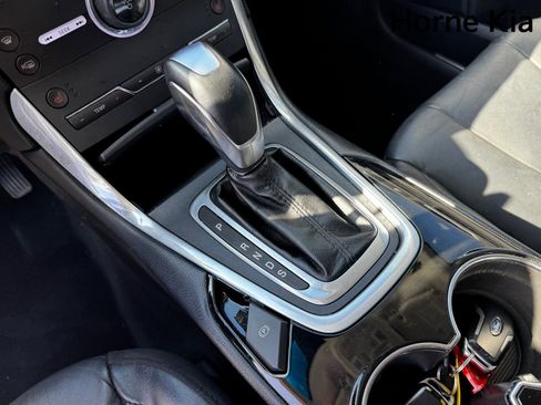 Used 2016 Ford Edge Titanium w/ Technology Package image 23