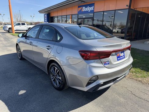 Used 2024 Kia Forte LXS image 3