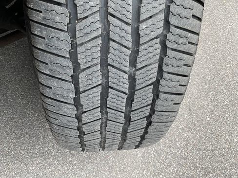 Used 2012 Jeep Grand Cherokee Laredo AWD/4WD image 43