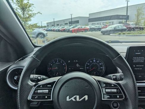 Used 2024 Kia Forte GT-Line w/ GT-Line Premium Package FWD image 28