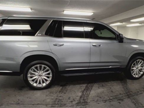 Certified 2024 Cadillac Escalade Premium Luxury image 42