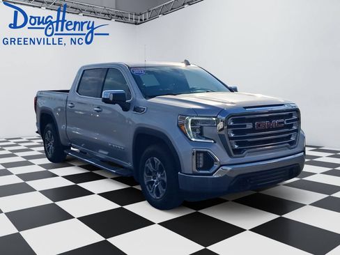 Used 2022 GMC Sierra 1500 SLT w/ SLT Convenience Package AWD/4WD image 7