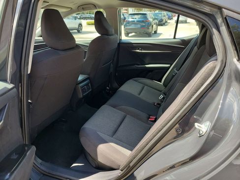 Used 2025 Toyota Camry LE image 11