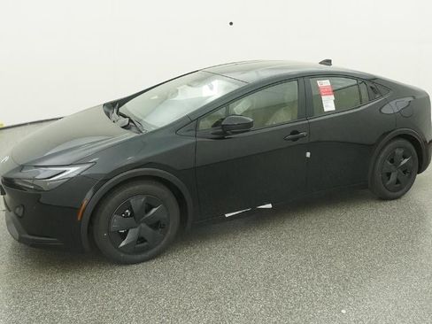 New 2026 Toyota Prius LE image 23