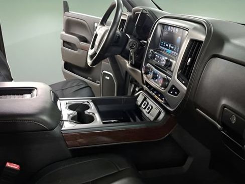 Used 2018 GMC Sierra 1500 SLT AWD/4WD image 22
