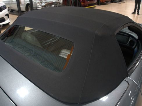 Used 2003 Chevrolet Corvette Convertible w/ Preferred Equipment Group1 image 27