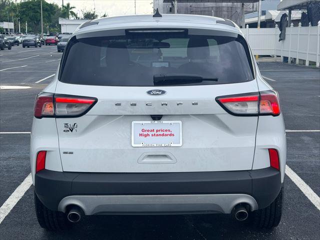 Used 2020 Ford Escape SE FWD image 7
