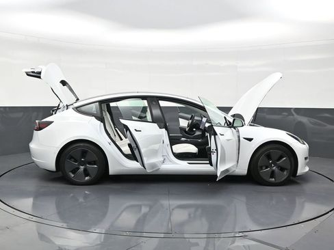 Used 2021 Tesla Model 3 Long Range image 28